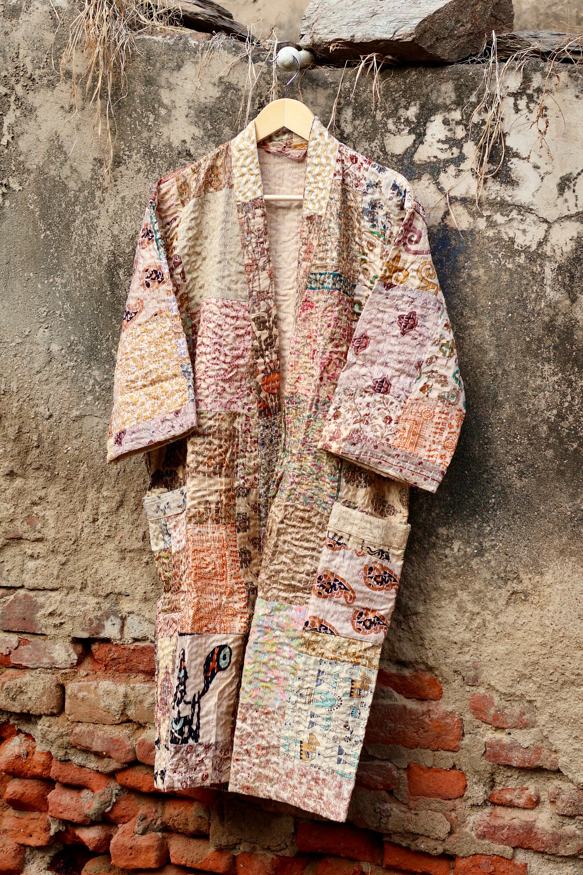 Vintage Handmade Silk Patchwork Kantha Kimono Robe | Beige Color Indian Silk Kantha Jacket Kimono Robe | Bridesmaid Robe | Kantha Kimono