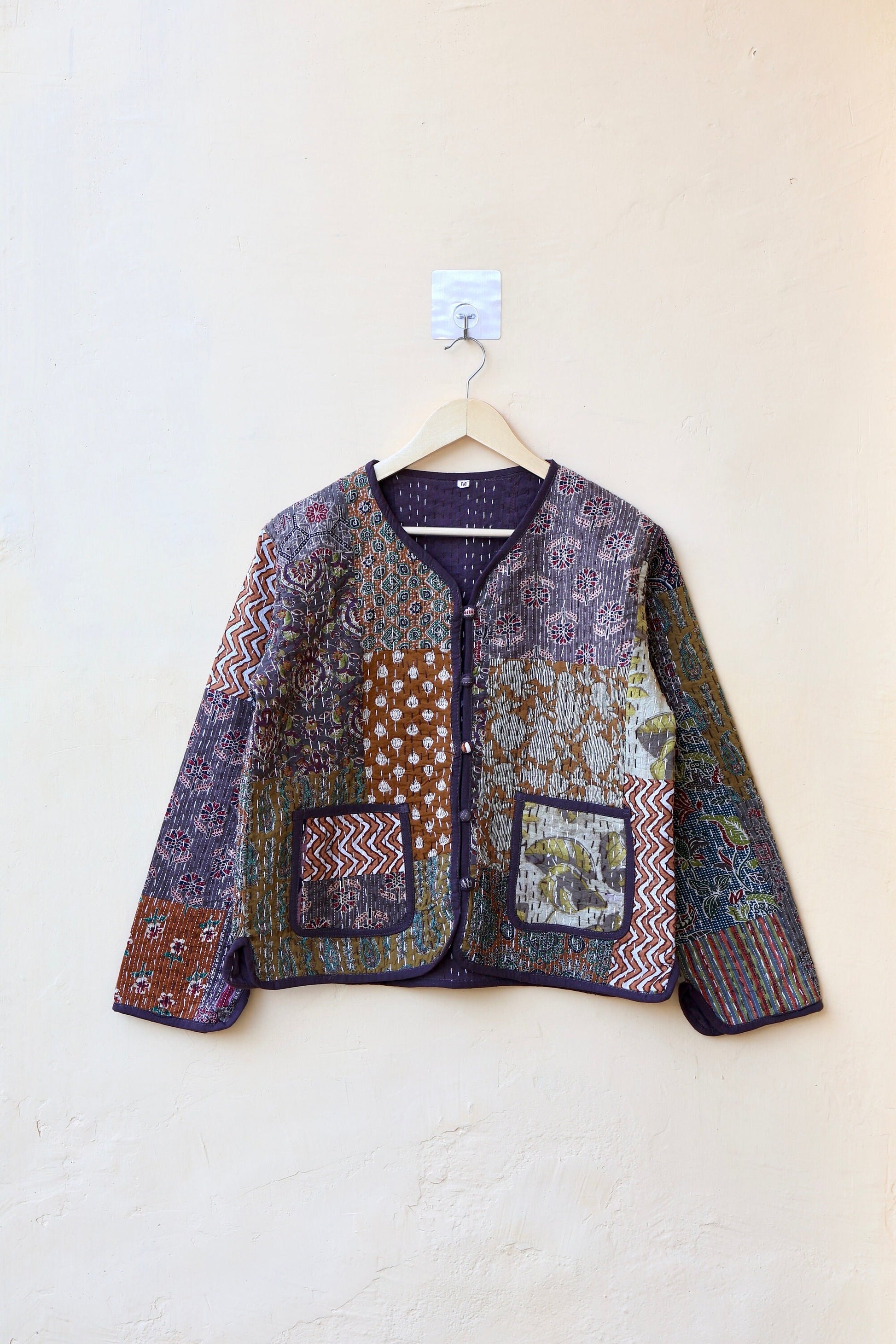 Patchwork Kantha Quilted Jacket, Indian Handmade Stylish Patchwork Women's Coat, Winter Spring Reversible Kantha Jacket for Her