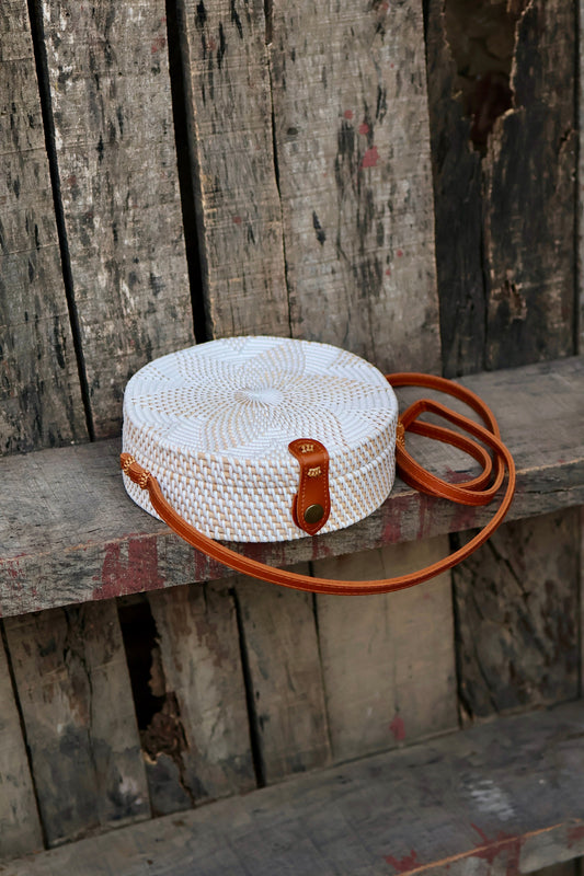 Round Rattan Bag with Flower Weaving, Bali Bag Handwoven Crossbody Purse, Braided Straw Bag, Bali Sling Bags, Rattan Bags, Gift for her