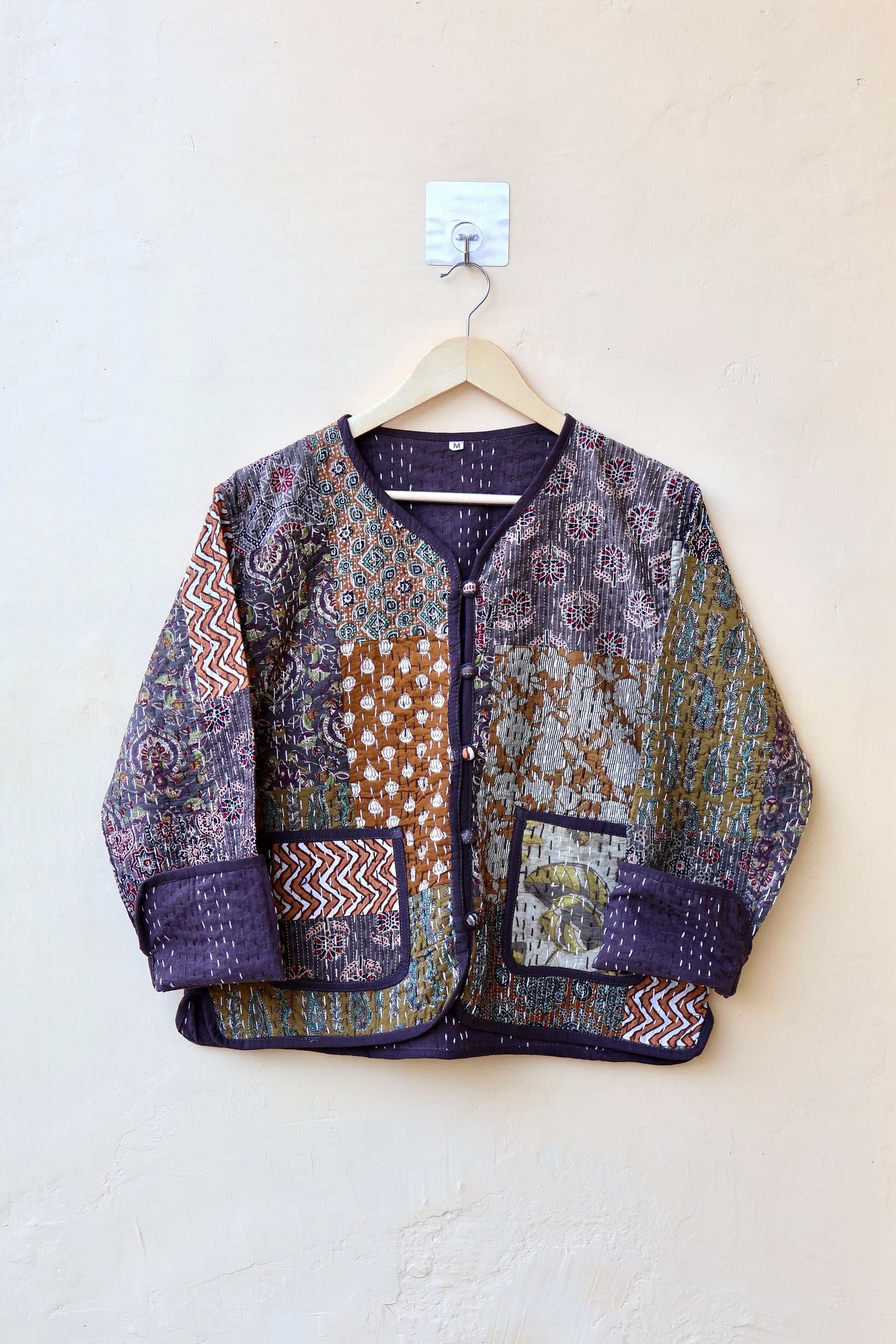 Patchwork Kantha Quilted Jacket, Indian Handmade Stylish Patchwork Women's Coat, Winter Spring Reversible Kantha Jacket for Her