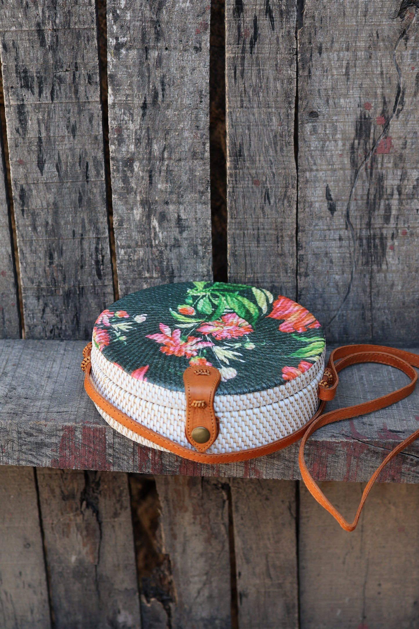 Colorful Round Rattan Bags, Bali Bag, Braided Straw Bag, Woven Crossbody Purse, Bali Sling Bags, Bohemian Rattan Bags, Gift for her