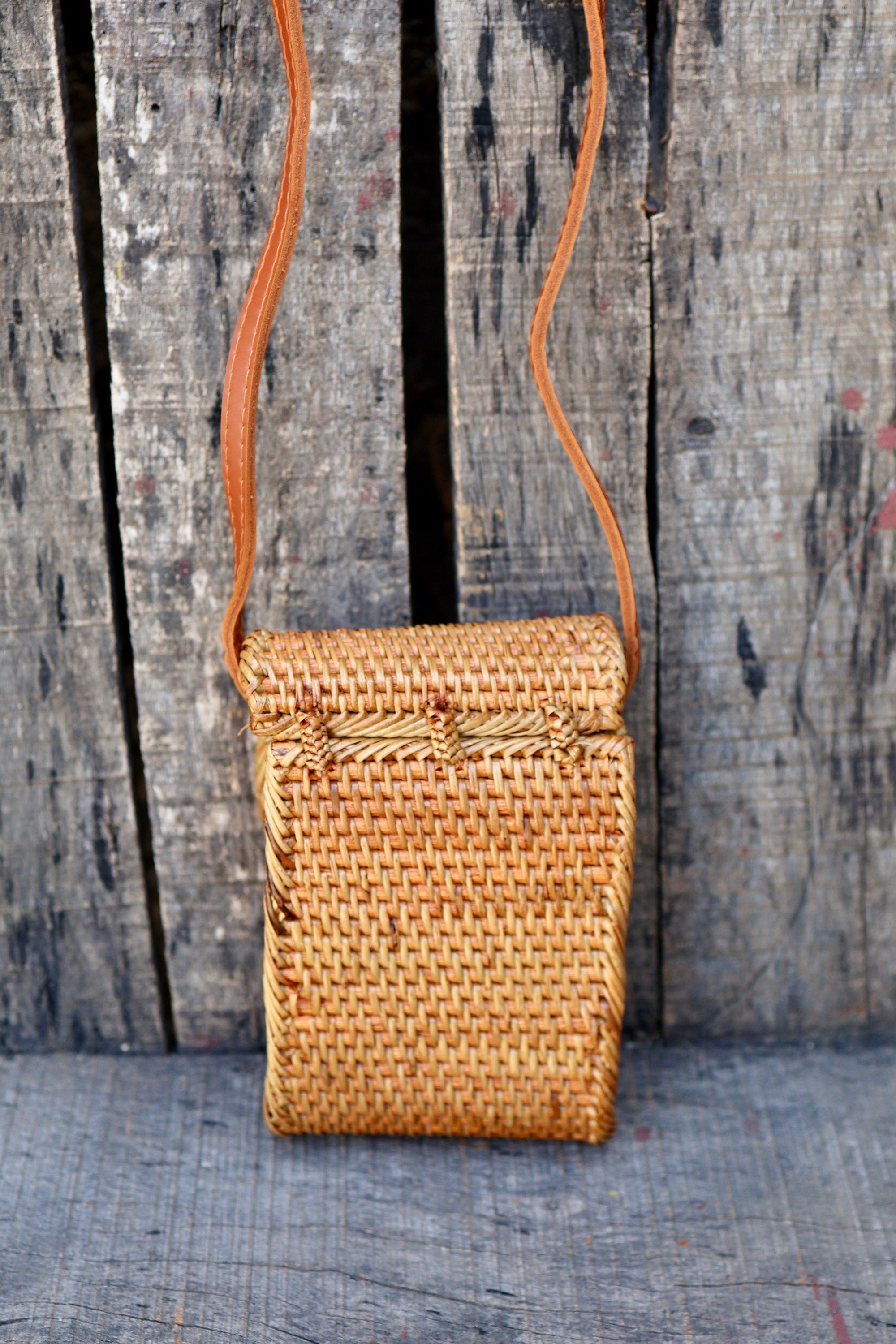 Small Handwoven Rattan Bali Bag Shoulder Bag Crossbody Purse for Mob Stella Impex