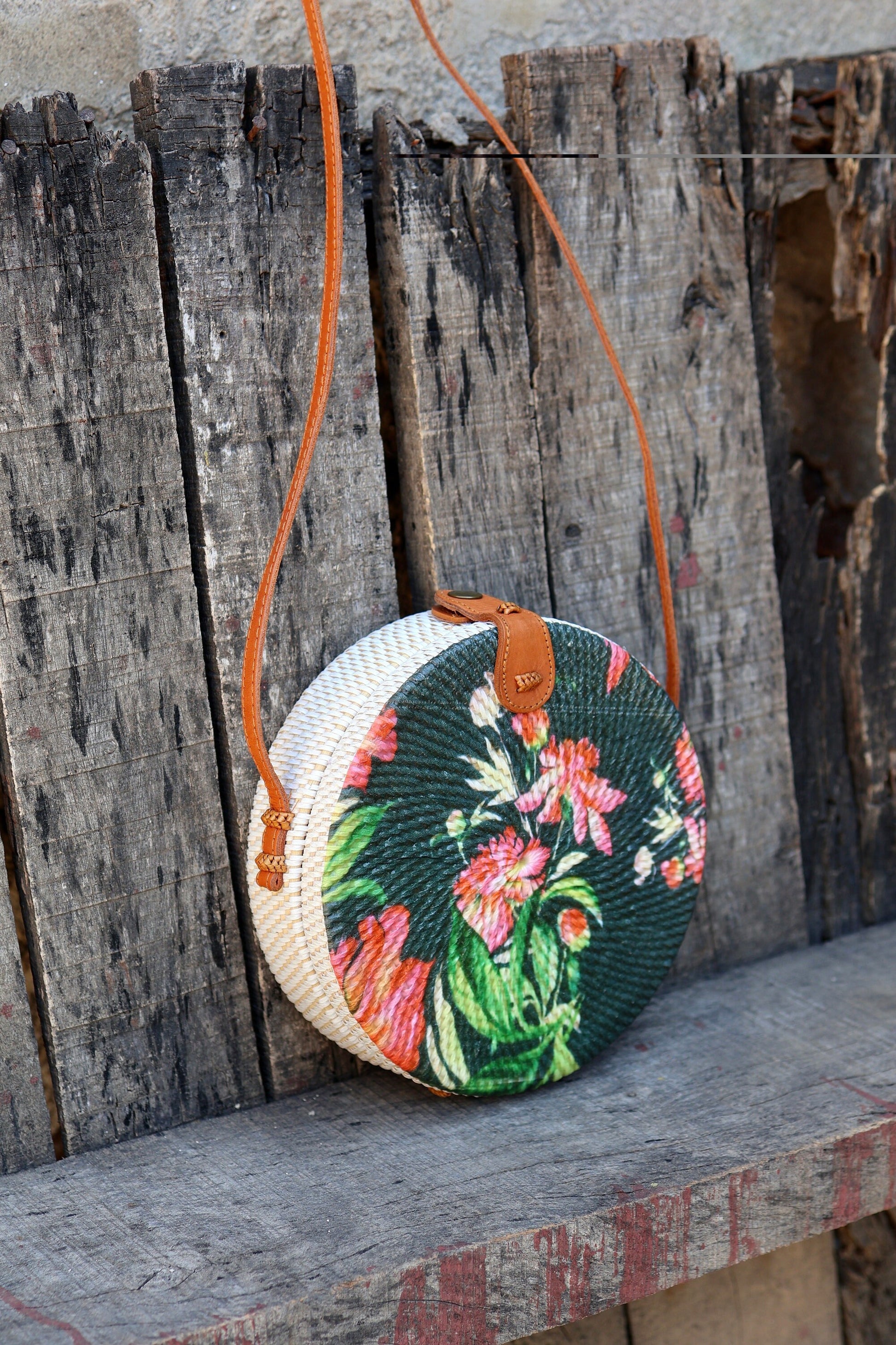 Colorful Round Rattan Bags, Bali Bag, Braided Straw Bag, Woven Crossbody Purse, Bali Sling Bags, Bohemian Rattan Bags, Gift for her